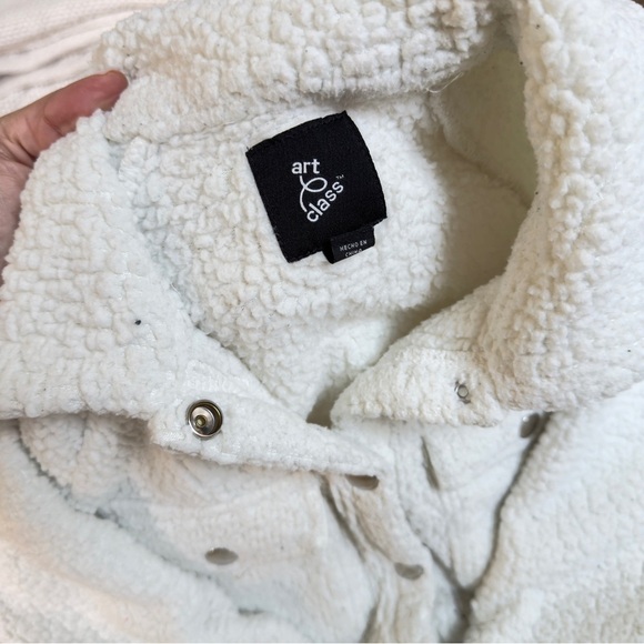 Art Class White Sherpa Kid's Jacket Medium - Picture 2 of 4